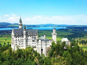 how to get to neuschwanstein castle